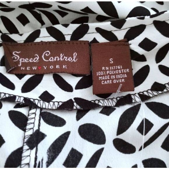 SPEED CONTROL NEW YORK BLACK & WHITE DRESS SZ.S EUC. - Picture 6 of 8